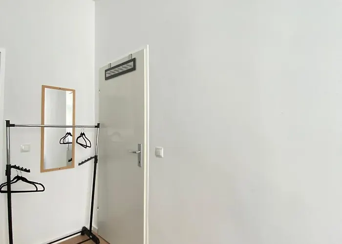 Budget Private In 8-bedroom With Terrace Апартаменти *