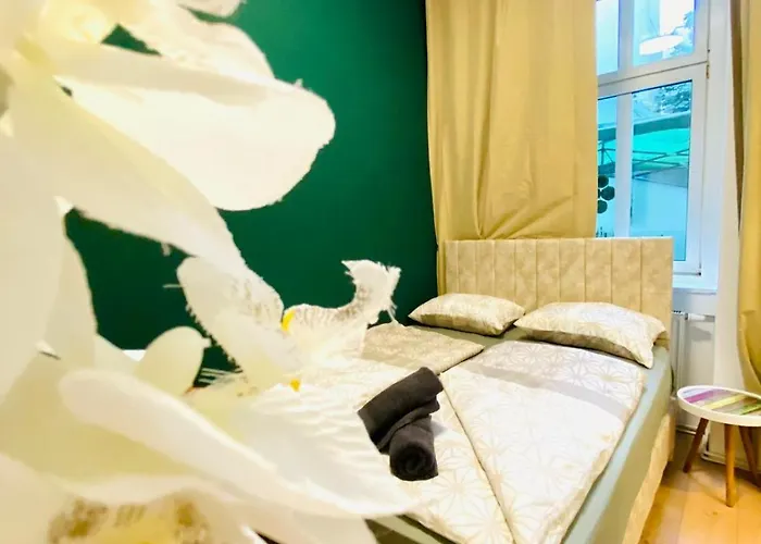 Budget Private In 8-bedroom With Terrace Апартаменти